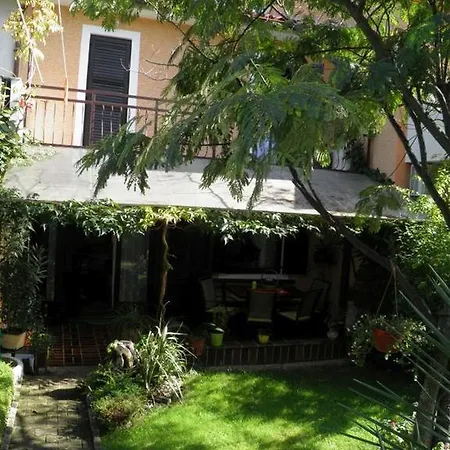 Three-bedroom Holiday In Ii * Poreč