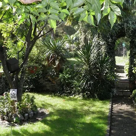 Daire Three-bedroom Holiday In Ii