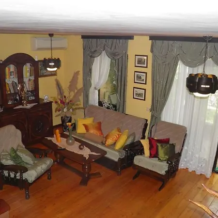 Three-bedroom Holiday In Ii Daire *