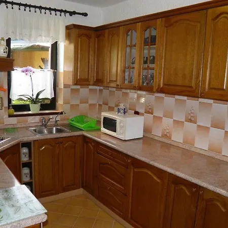 Daire Three-bedroom Holiday In Ii Poreč